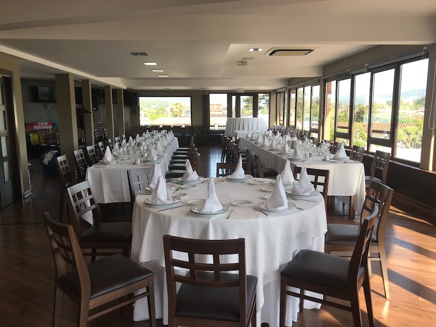 Restaurante El Faro del Piles