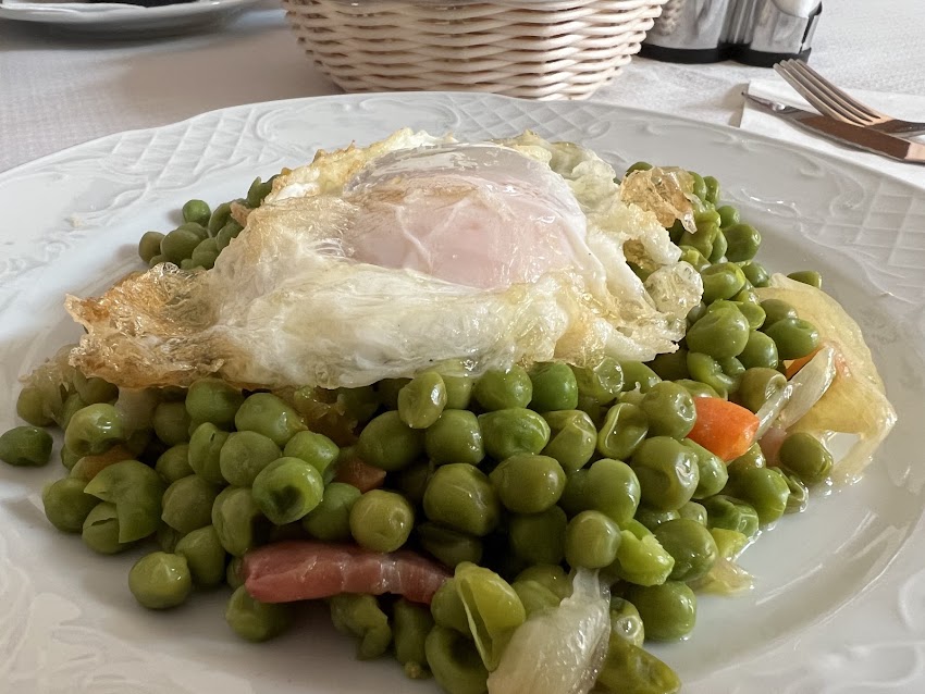 Mesón Aragonés El Cachirulo