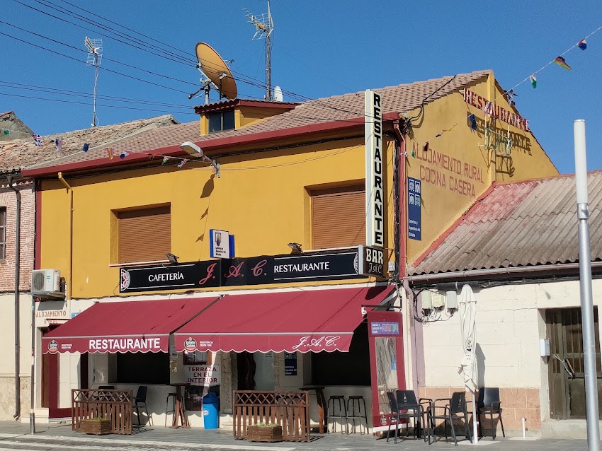 Restaurante J. A. C.