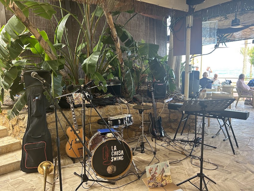 Tito’s Beach Bar