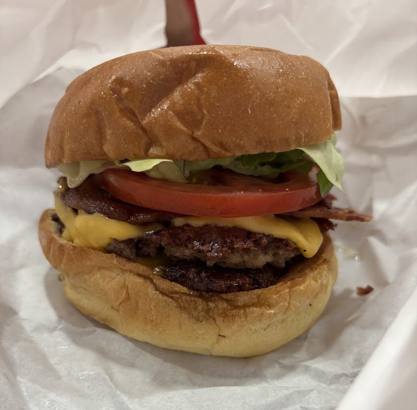 Lalo’s Burger | Hamburguesas & Camperos