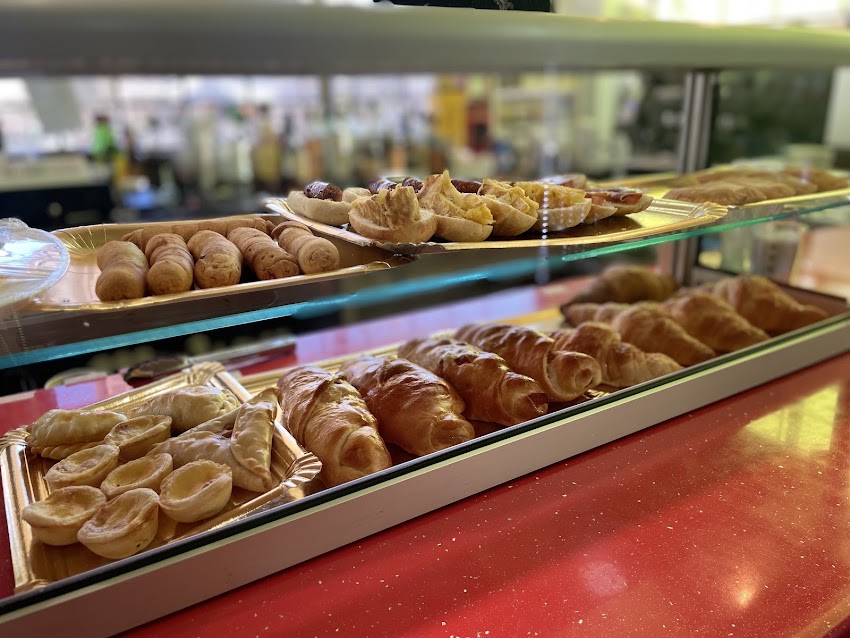 255 Café Bar