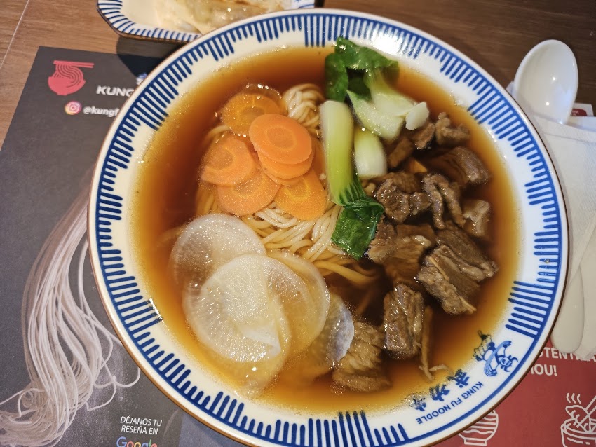 KUNG FU NOODLE ZUBIARTE