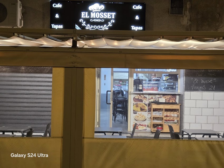 El Mosset cafe y tapas