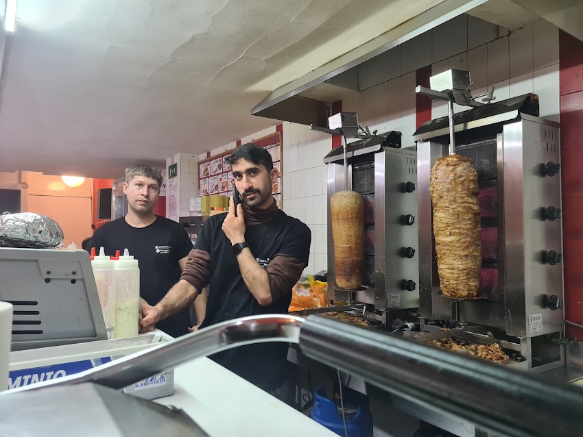 Kebab Cuenca – Pizzería, Kebab y Patata Asada