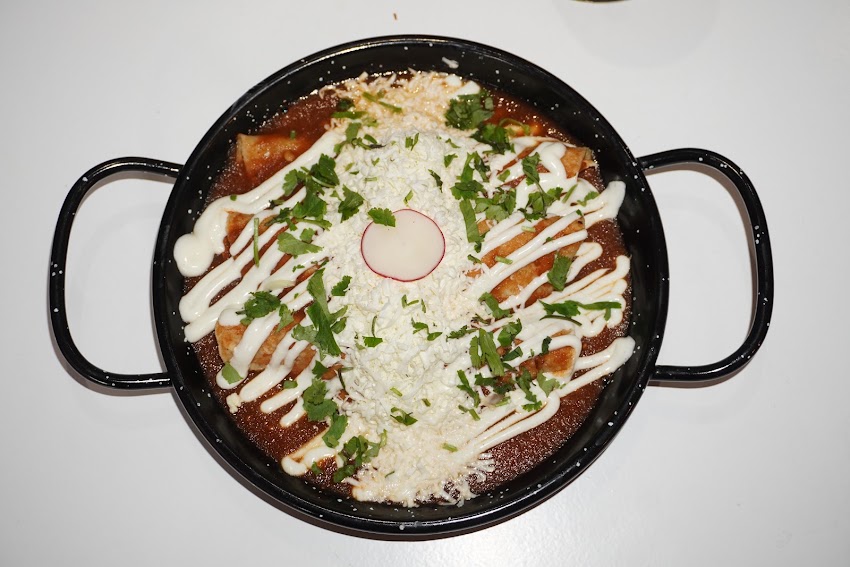 TA CHINGON – BAR MEXICANO