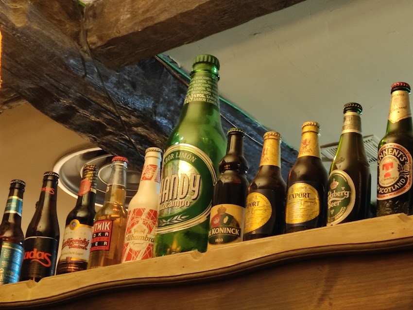Cervecería Doña Rosquita Bar de tapas en Granada