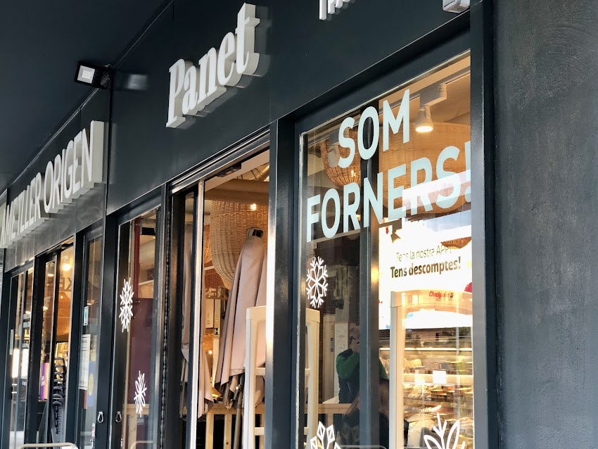 Panet Masnou – Forn de Pa, Pastisseria i Cafeteria