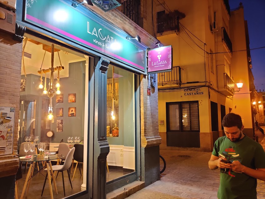 La Cata | Bar de vinos y tapas en Sevilla