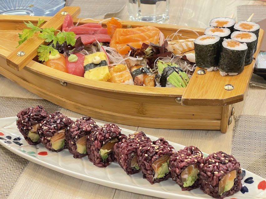 Restaurante asiático «V7»