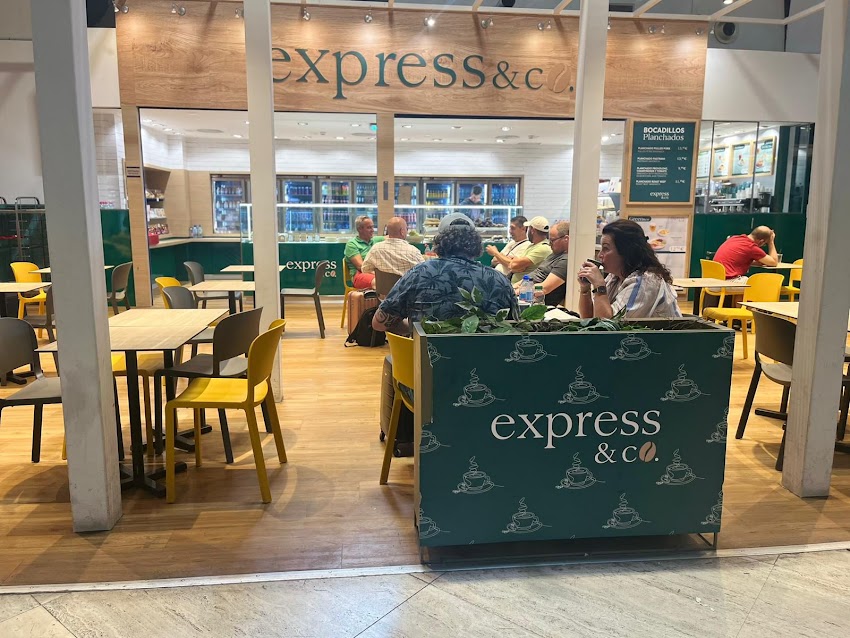 Enrique Tomás Express & Co