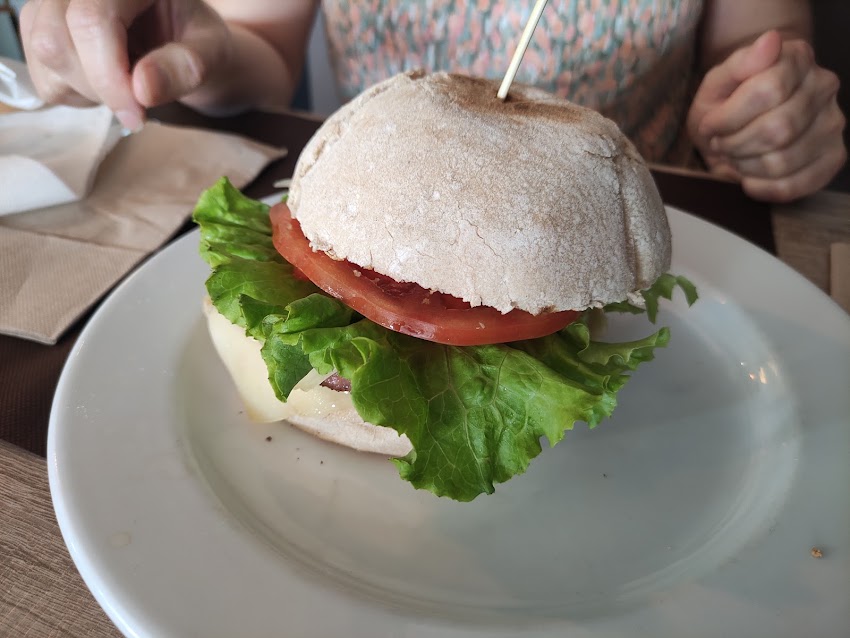 Restaurante El Hoyo (Grela)