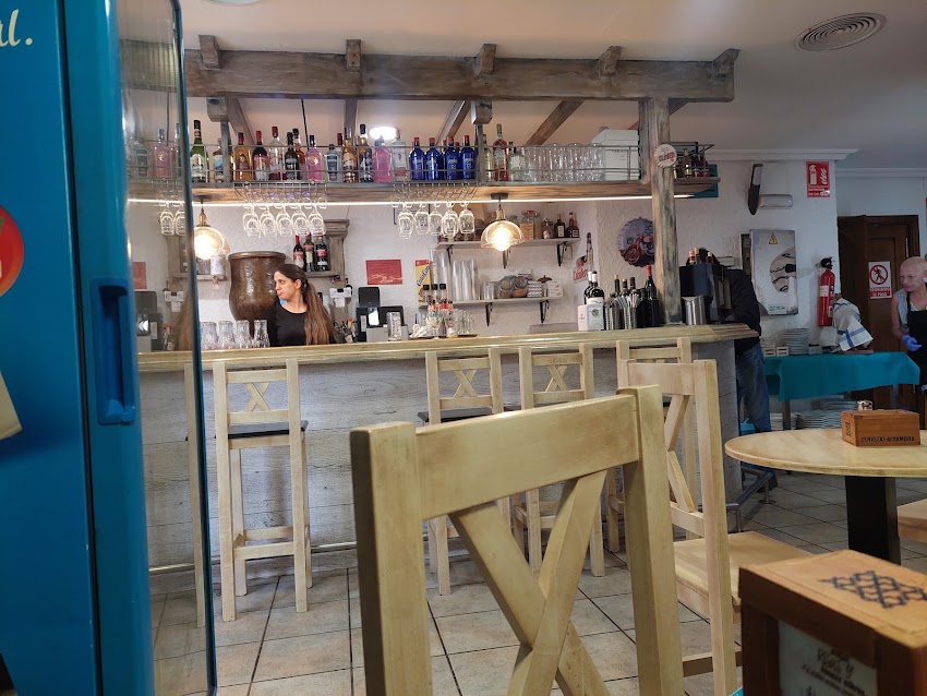 Bar Rey