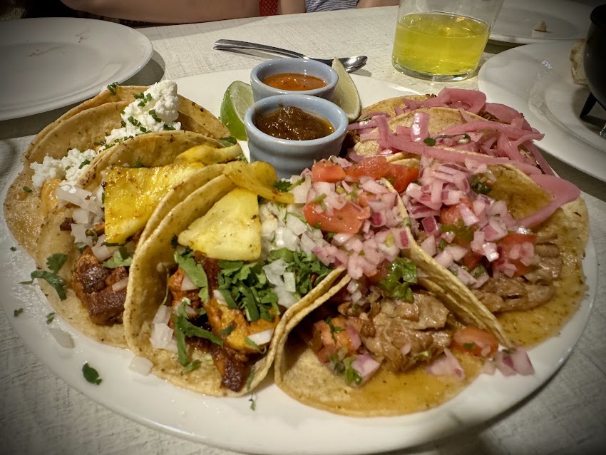 Restaurante El Tecolote Antojitos Mexicanos
