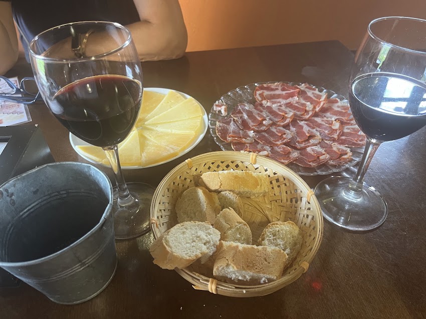 Taberna El Descansillo
