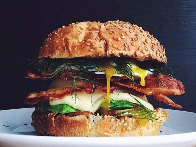 Bar & Burger Pensakola