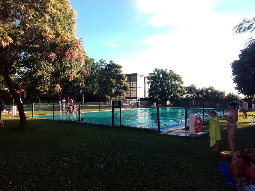 Pura Vida – Piscinas Bar