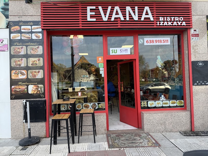 Evana Restaurante Buffet a la carta ( Sushi, comida china, cafetería）
