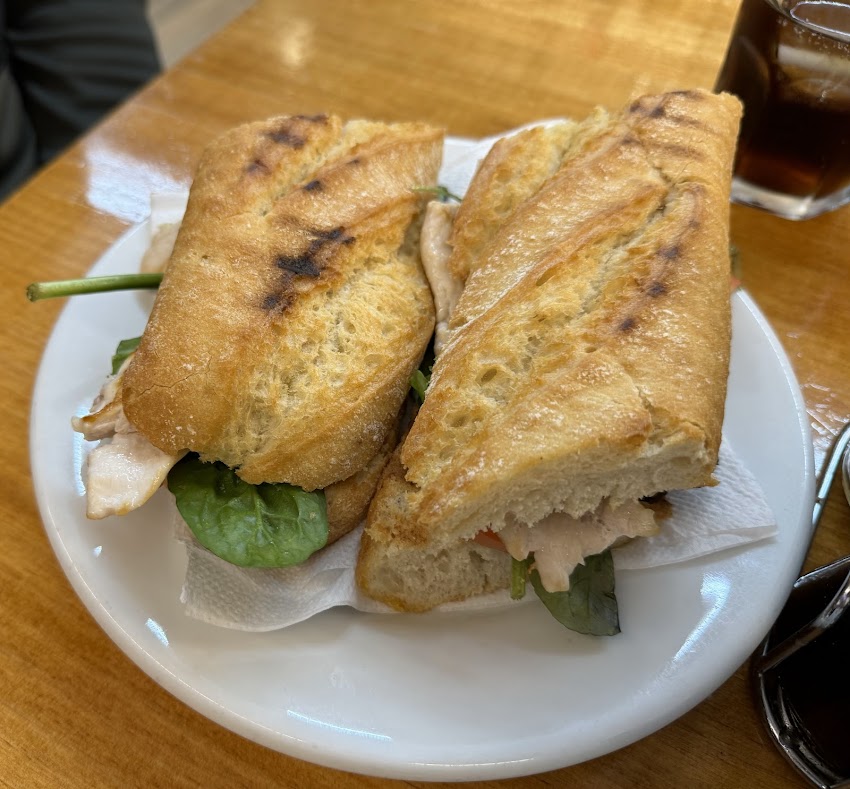 Catalunya. Granja cafeteria