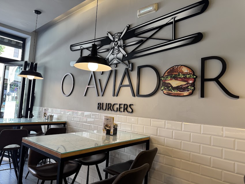 Hamburguesería O Aviador Burgers