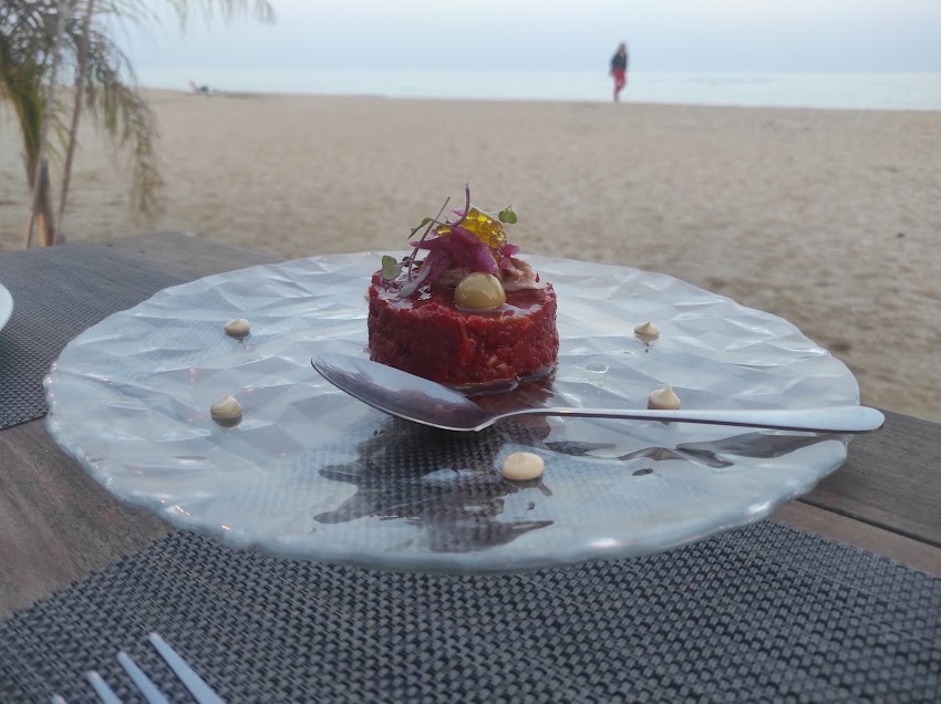 Mío Beach Club Restaurant
