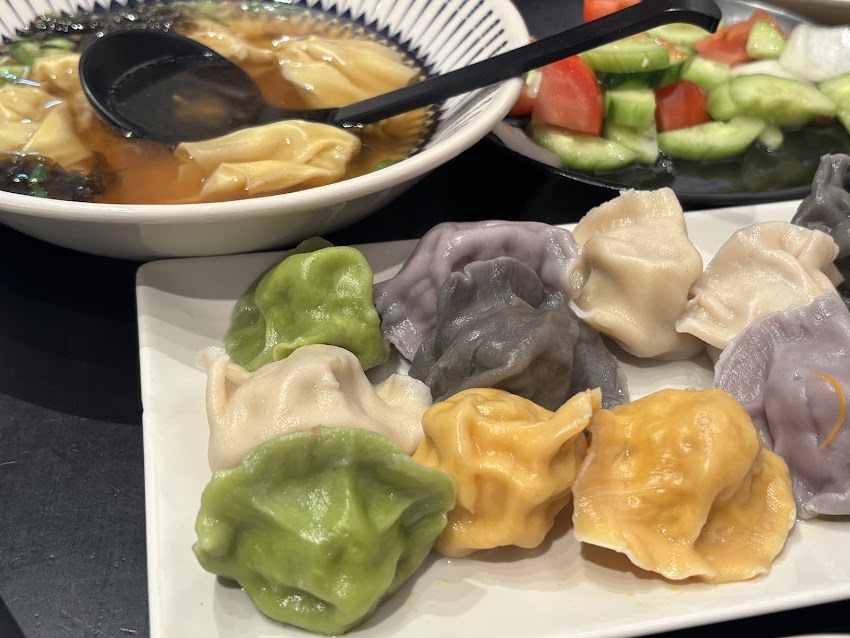 Bar Gyoza Jiaozi / 莹姐饺子馆