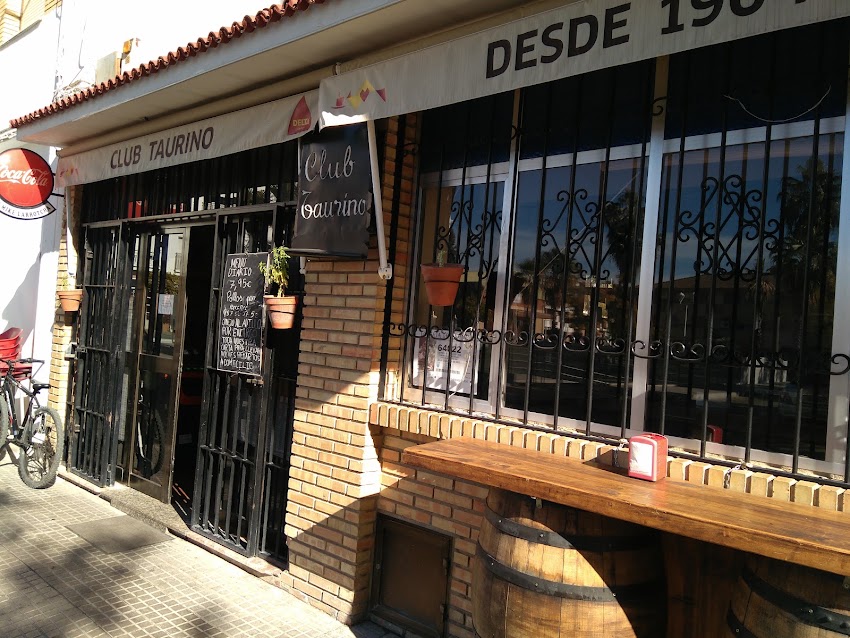 Club Taurino barrio de Alcolea