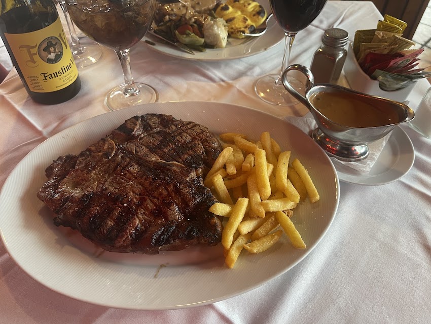 Universo Grill