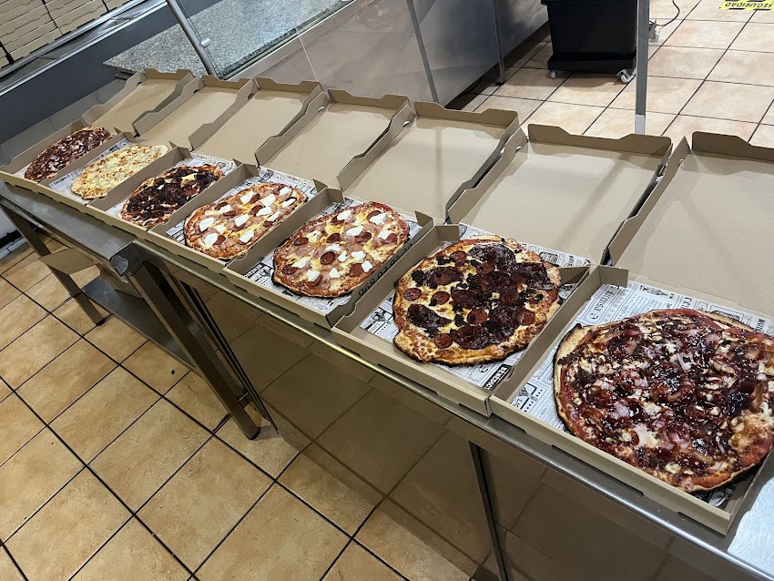 Asadero de Pollos – Pizzería Antolinos