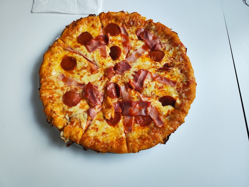 Restaurante Tropical Pizza “Sabor cubano”