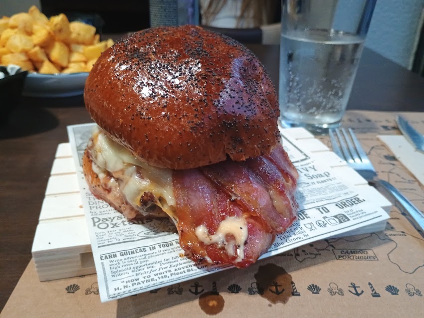 LUAN’S café burguer