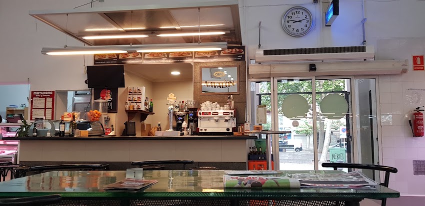 Jamonería Navalón, Charcutería y Cafetería