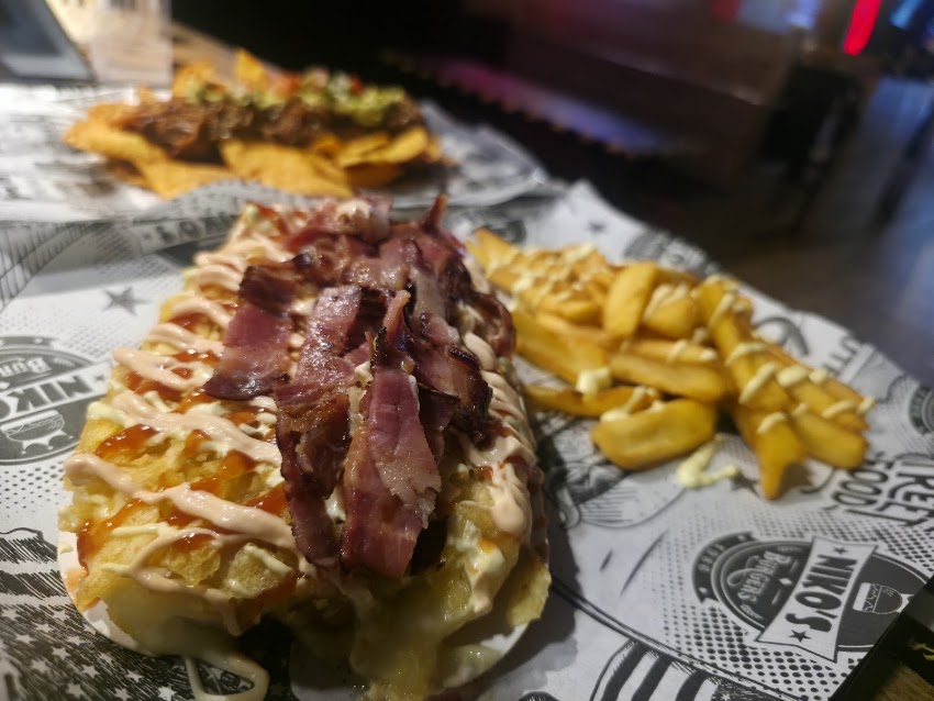 Niko’s Burgers