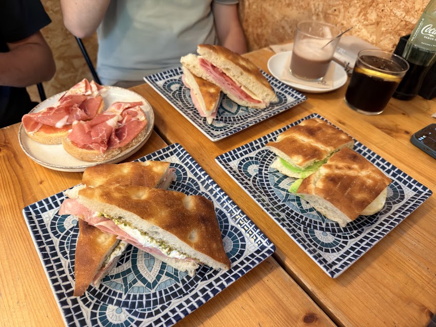 Caffè 48 Bistrò
