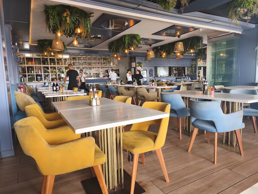 Restaurante Tropicana grill