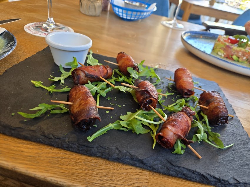 ARJAS Restaurante, Lounge & Bar