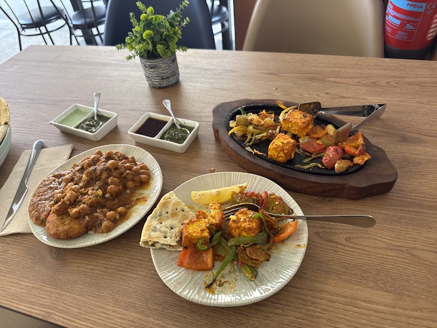ROYAL CURRY KING INDIAN RESTAURANT