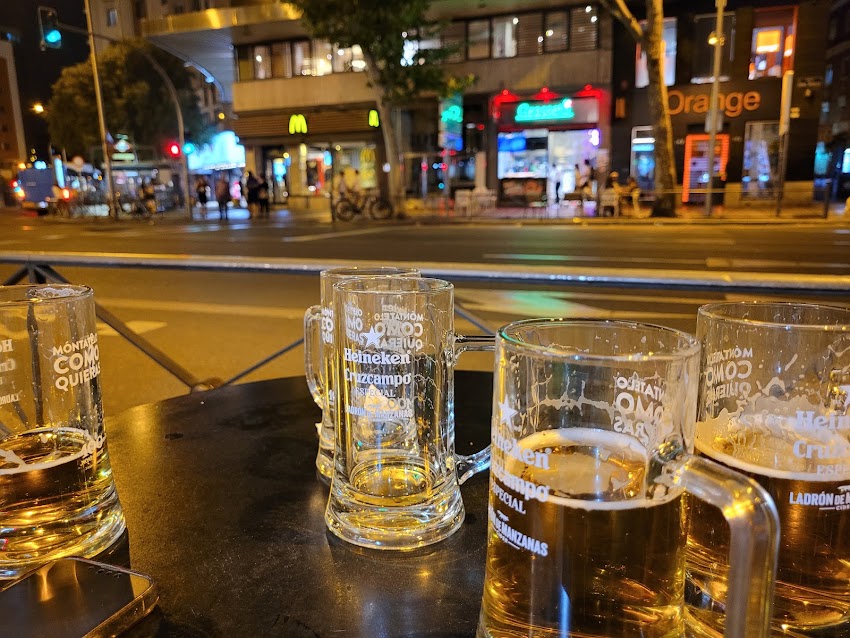 100 Montaditos