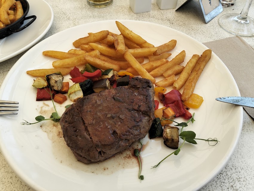 Costa Caleta Restaurant