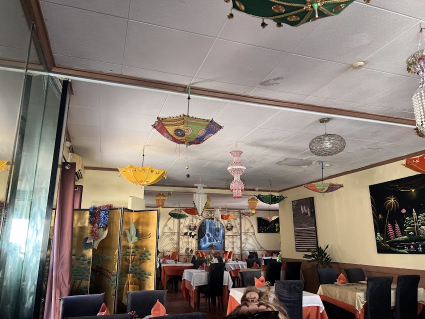 Bombay Spice Indian Restaurant & Take Away
