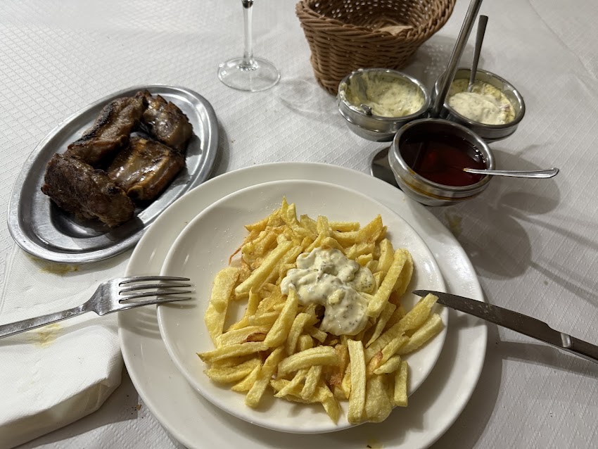 Meson Parrillada O Pozo SL