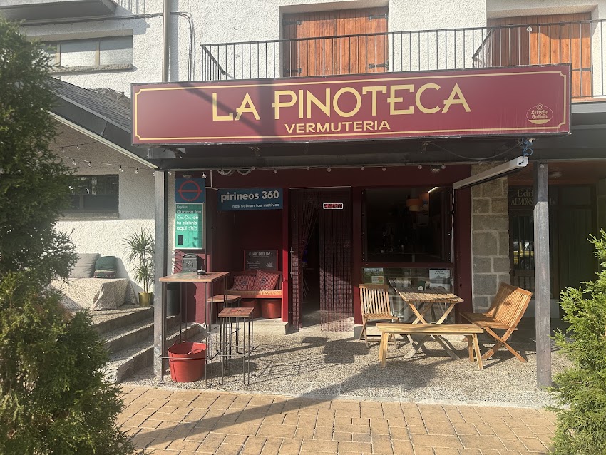 La Pinoteca Vermutería