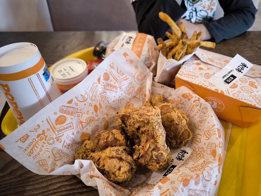 Popeyes Famous Louisiana Chicken