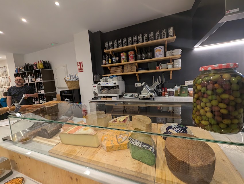 La Antonia – Vinoteca