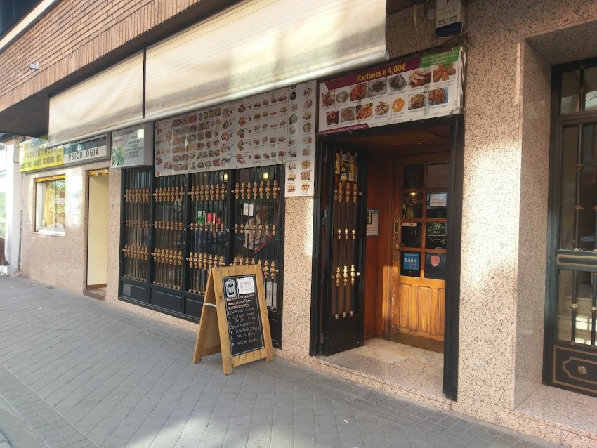Cafetería Restaurante La Cabaña