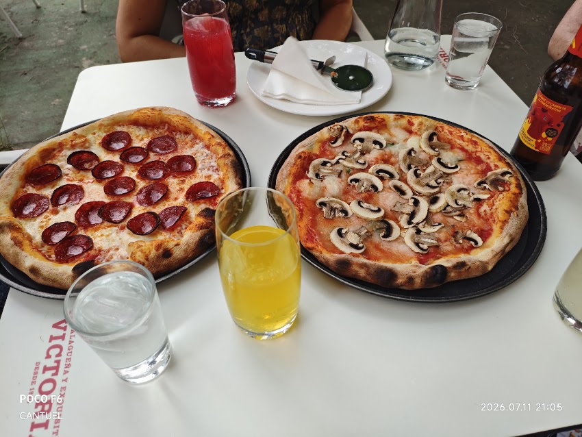 Siamo La Pizza