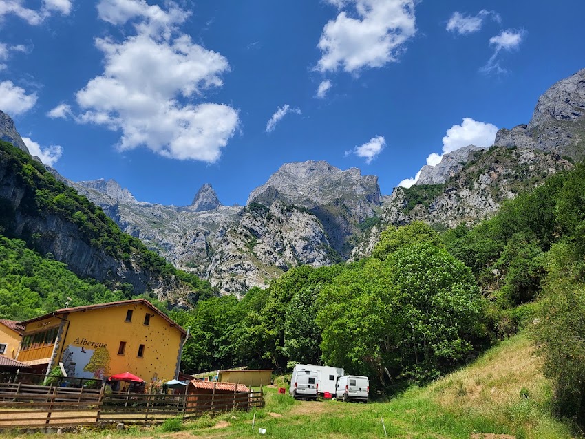 Hostal – Restaurante La Ruta