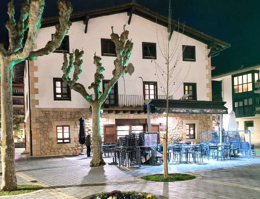 OROBIONE JATETXEA LAZKAO