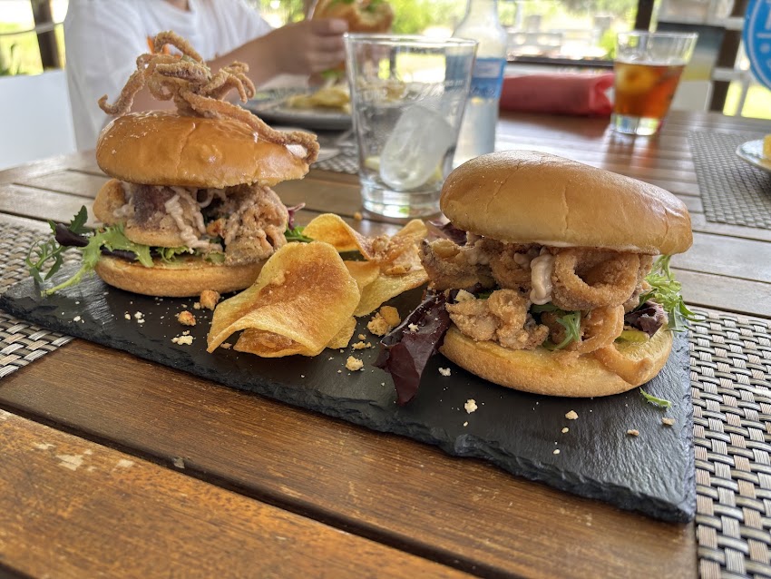 Kannion Surf Bar