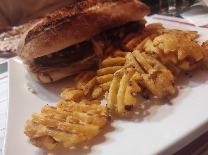 Pizzeria Huracanes Punta